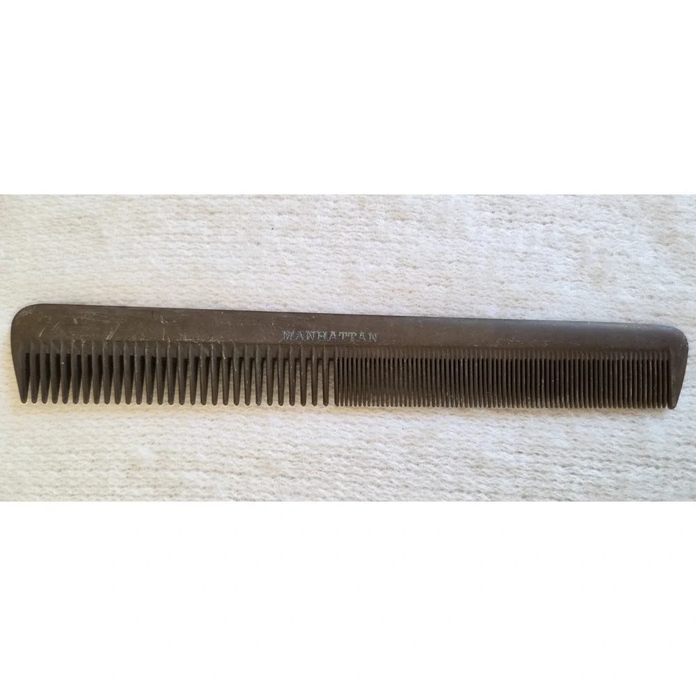 Vintage Combs (7) – Atlas, Goody, Titan, Tapex, Invincible, Manhattan, Styleader